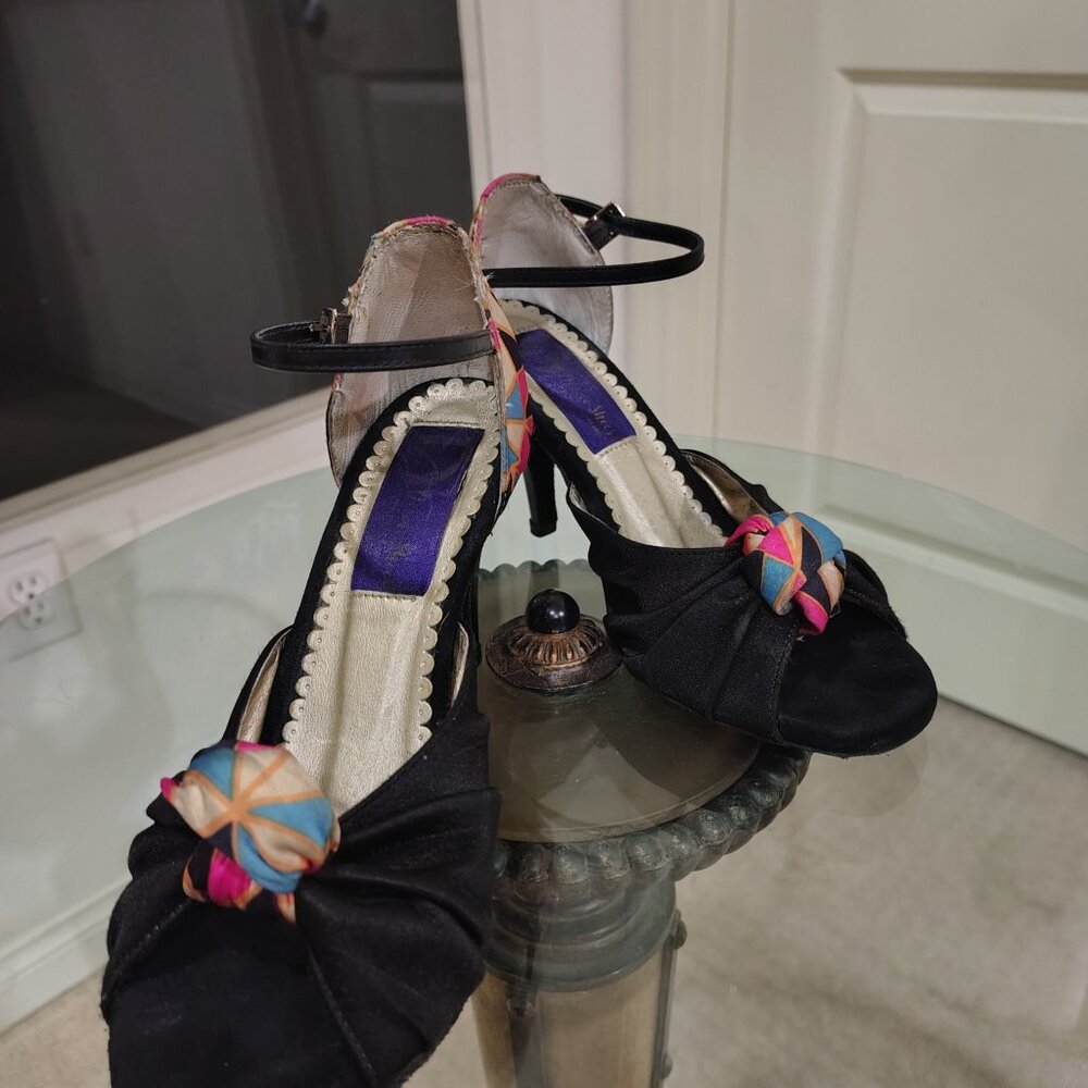 Elegant Black Satin Tango Heels | Multicolor Heel | Women's Size 7 - Picture 2 of 3